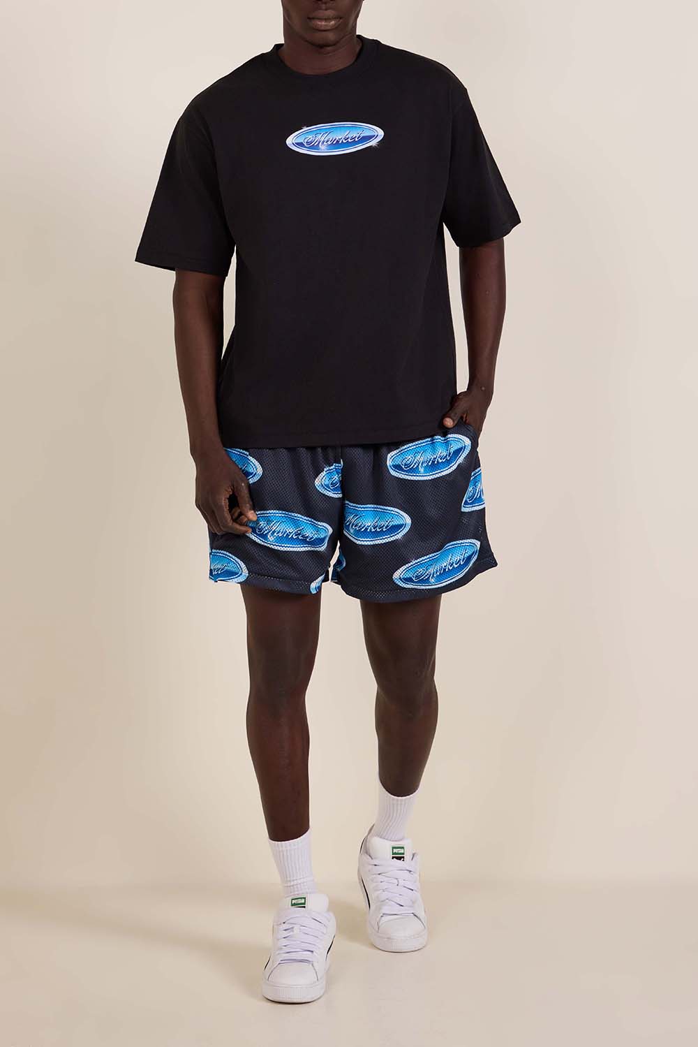 מכנסיים קצרים